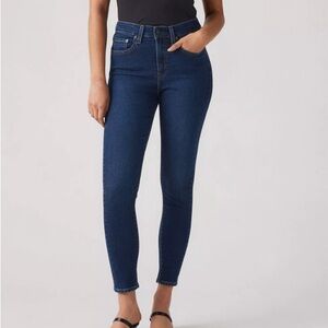 Levi’s 721 High Rise Skinny Jeans